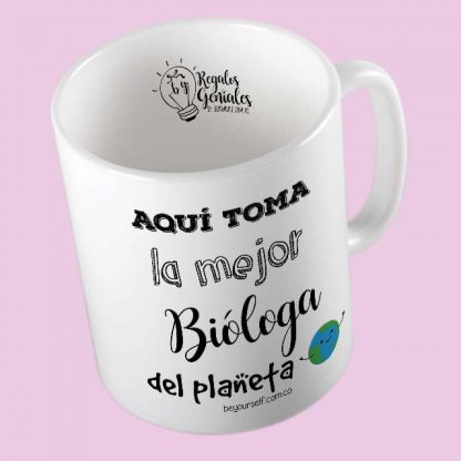 Mug mejor bióloga del planeta